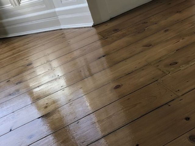 classic-floor-cleaning (37)-kireth-ai